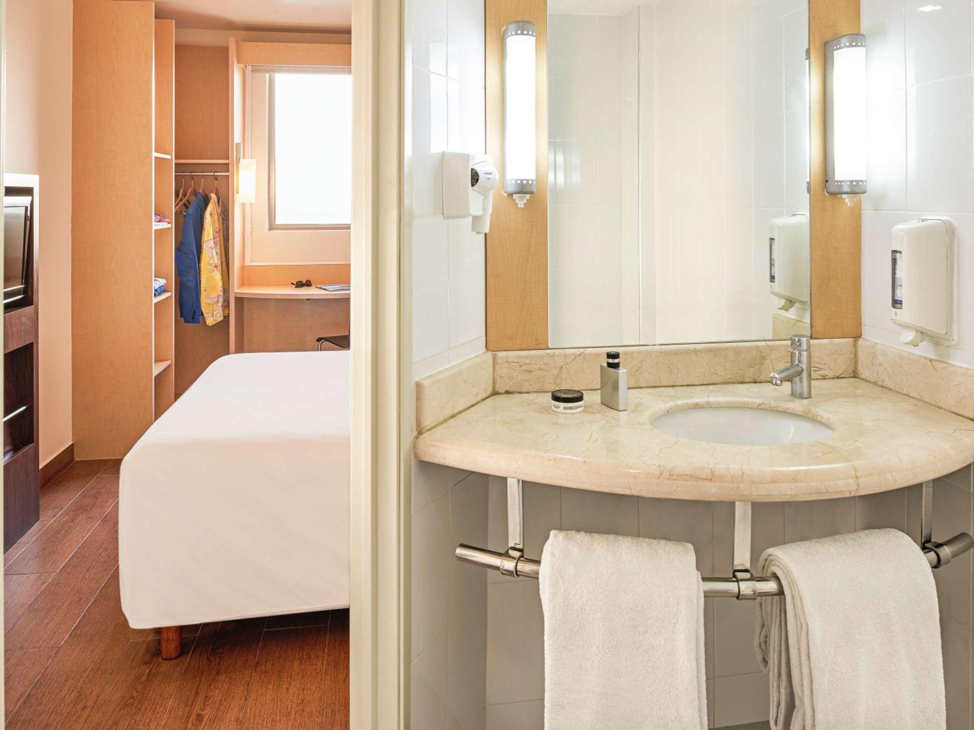 Ibis Cancun Centro Екстер'єр фото